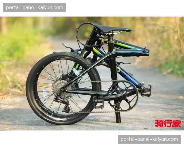 器材观察：更轻与更强，碳纤维技术如何重塑现代BMX竞速赛车