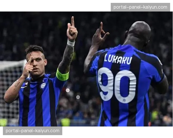 国际米兰1-0险胜罗马：凭借终场前一次成功的造越位陷阱，蓝黑军团带走三分